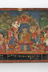 Yksityiskohta buddhalaisen käsikirjoituksen kannesta (läpinäkymätön wc puulla)