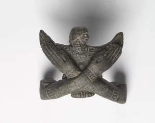 Pronssikiinnike "Shawabty Bundlesta": Crossed Arms, 18. lopusta 19. dynastian alkuun, n. 1336-1256 eaa.