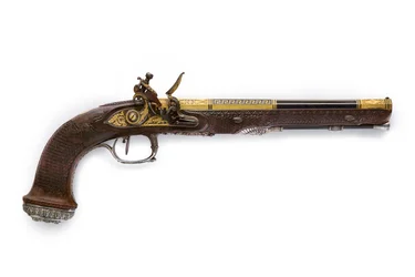 Yksi hopeakiinnitteisistä kivääripistoolista, Versailles, 1825