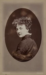 Jane Dieulafoyn muotokuva 1851-1916, n. 1890.