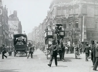 Ludgate Circus, Lontoo, valmisteltu Queen Victoria