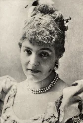 Emilie Mily Meyerin muotokuva (kuva)