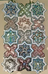 Kaakelipaneeli, Kashan, Keski-Iran, n. 1250-1300 (fritware).