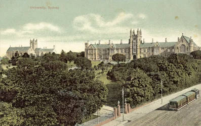 Yliopisto, Sydney, Australia (värikuva)