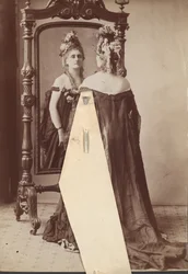 [Kreivitär de Castiglione], 1895.