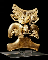 Esikolumbialainen taide, Taironan sivilisaatio: linnunmuotoinen riipus kultaa. 10-16 jKr. Bogota, Museo de oro