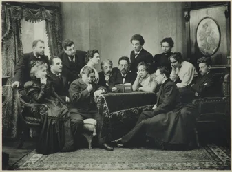 Anton Tšehov lukee Lokkia Moskovan taideteatterin kanssa, 1899