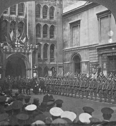 Kunniakaartin tarkastus Guildhallissa Lontoossa, ensimmäinen maailmansota, c1914-c1916