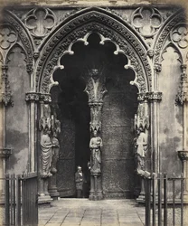 Lichfieldin katedraali, Central Doorway, West Porch