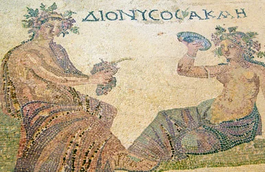 Dionysos neuvoo nymfi Akmea, Dionysoksen talo, Pafos, Kypros (mosaiikki)
