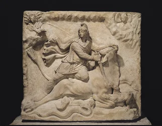 Mithras uhraa härän, 2.-3. vuosisadalla (marmori) (katso myös 226092)