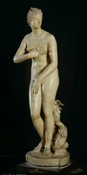 Medici Venus, kopio Praxitelesin (n. 370-330 eKr.) hellenistisestä originaalista (marmoria).