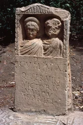 Stela, korkea keisarillinen aika (27 eKr.-395 jKr.)
