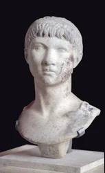 Roomalainen taide: Mauretanian Ptolemaioksen rintakuva (10 eaa. - 40 jaa.)
