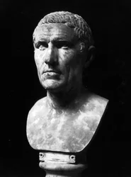 Marcus Claudius Marcelluksen (n. 268-208 eKr.) rintakuva (marmori)