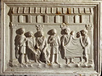 Roomalainen taide: matala kohokuvio, joka edustaa kangasta ja kuvakudoksia. Alkuperäiskappale 2. vuosisadalta jKr. Rooman Museo della Civilta Romana
