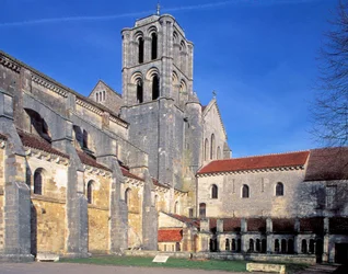 Vezelayn basilika (Yonne, Burgundia), näkymä ulkopuolelta