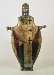 Pyhän Nikolauksen Moshaiskin patsas, venäjä, 1500-luvun loppu (puu, koristeellinen brokaatti, gesso, tempera)