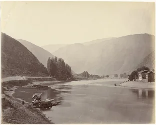 Rivierzicht nabij Baramulla, Intia Baramulla, näkymä alas joelle (alkuperäinen nimi)