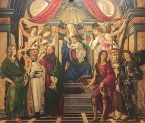 Alttaritaulu, pääruutu: Madonna valtaistuimella, neljä enkeliä ja pyhimyksiä.