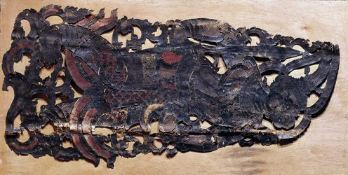 Kiinalainen taide: naudannahasta leikattu hahmo kiinalaiseen varjoteatteriin Nang-kauden teatteriesityksissä. Pariisi, Guimet-museo, Aasian taiteen museo