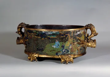 Kiinalainen taide: pot-kätkö cloisonnen sähköpostissa. 1500-luvun Pariisi, koristetaide