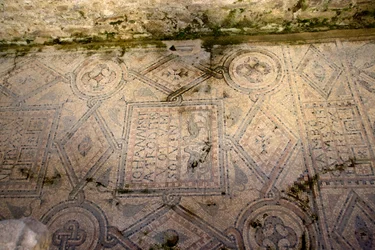 Yksityiskohta lattiakoristeesta (mosaiikki)