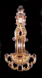 Merovingilainen pohjeluu. Saint-Germain-en-Layen museo