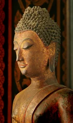 Nurmikko Sukhothai Steel Buddha (pronssi)