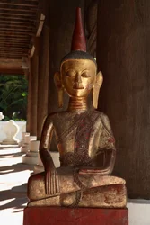 Thai Lu Buddha (pronssi)