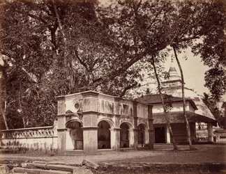 Buddhalainen temppeli, siirtomaa