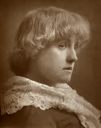 Mary Eastlake, brittiläinen näyttelijä, 1883