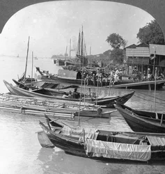 Katse ylös Irrawaddy-joelle, Rangoon, Burma, 1908