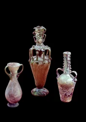 Itämainen taide: Syyrian tuotannon lasimaljakot. 1.-5. vuosisadalla jKr. Pariisi, Louvre-museo