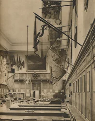 Missä eläkeläiset ruokailevat loistavien värien alla, vuodelta 1935.