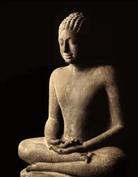 Meditoiva Buddha, Dwaravati-kausi