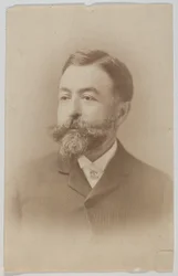 Thomas Nastin puolivartalomuotokuva