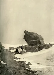 Great Kenyte Boulder lähellä Winter Quartersia, c1908, 1909.