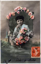 Suudelma - Vuodelle 1908 päivätty postikortti