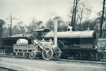 Hämmästyttävä kontrasti, 1922.
