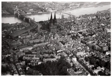 Ilmakuva Kölnistä, Nordrhein-Westfalenista, Saksasta, Zeppelinistä, c1931 1933