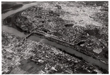Ilmakuva Sevillasta, Espanjasta, Zeppelinistä, 1929 1933