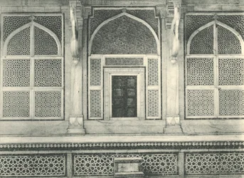 Agra. Näyttö Sulim Chishtish Tomb, Futtehpur Sikri.