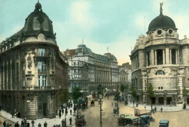 Aldwych, Lontoo, 1910.