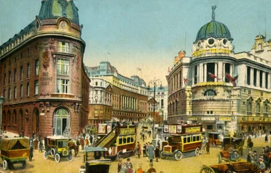Aldwych, Lontoo, 1910.
