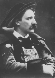Pullo, c1893