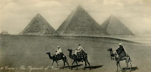 Kairo: Gizehin pyramidit, c1918-c1939.