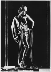Carole Lombard, yhdysvaltalainen elokuvanäyttelijä, v. 1938