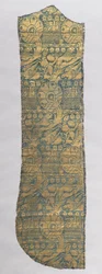 Chasuble fragmentti realistisilla eläimillä, c. 1420.