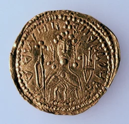 Suurruhtinas Vladimir Svjatoslavitšin kolikko Zlatnik, Averse: Hallitsijan muotokuva, 980-1015